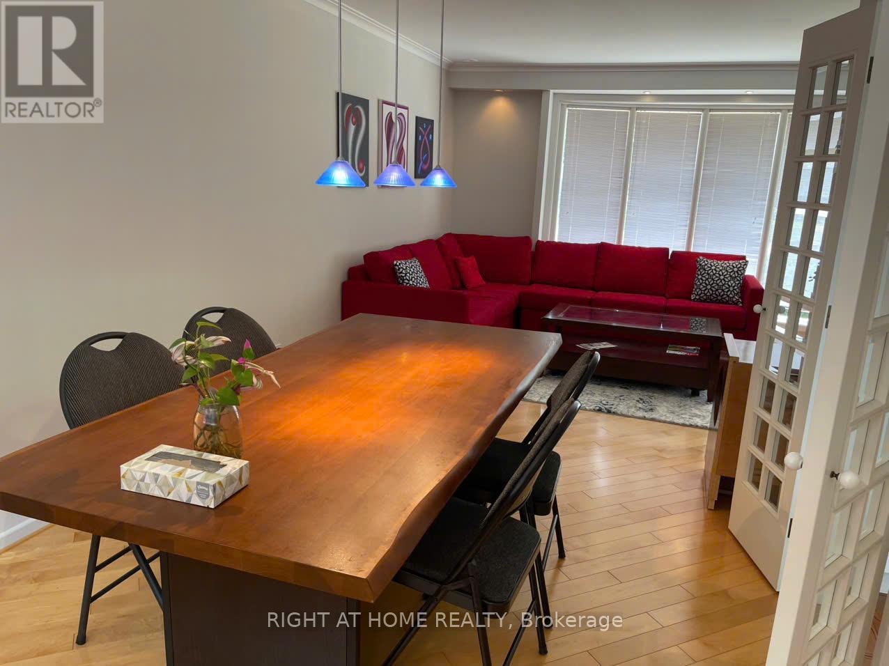 1 Cotillion Court, Toronto, Ontario  M9A 4S8 - Photo 4 - W12465606