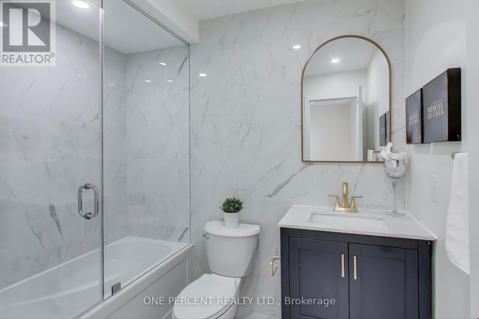2116 Pelee Boulevard, Oakville (Ro River Oaks), Ontario  L6H 4C7 - Photo 15 - W12465609
