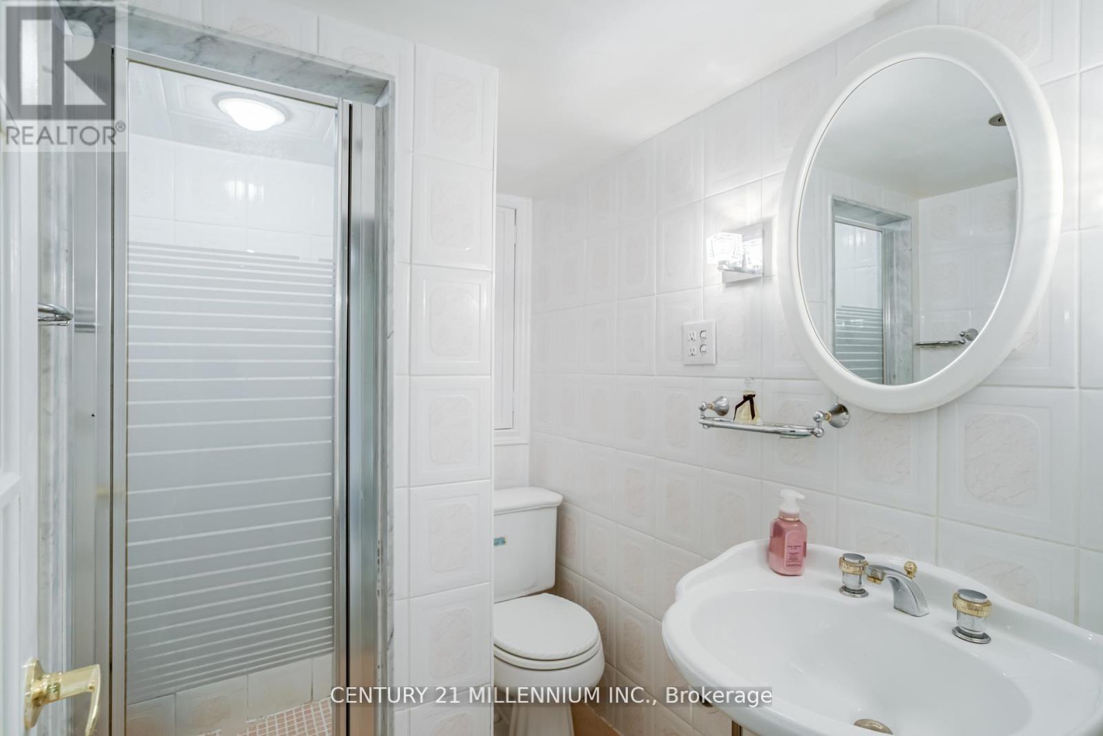 14 Milford Crescent, Brampton, Ontario  L6S 3E4 - Photo 29 - W12465616