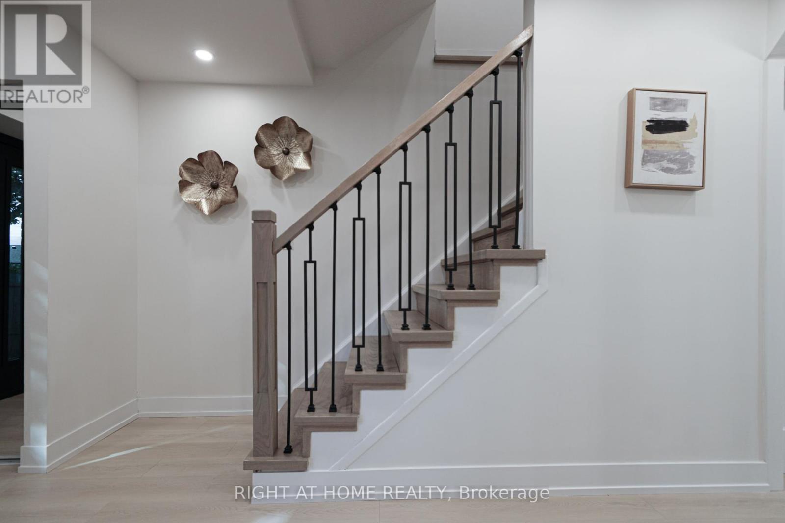179 Archdekin Drive, Brampton, Ontario  L6V 1Y8 - Photo 13 - W12465631