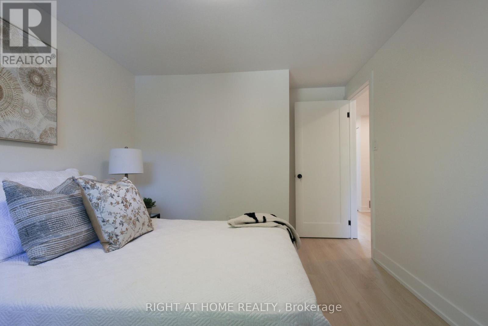 179 Archdekin Drive, Brampton, Ontario  L6V 1Y8 - Photo 20 - W12465631