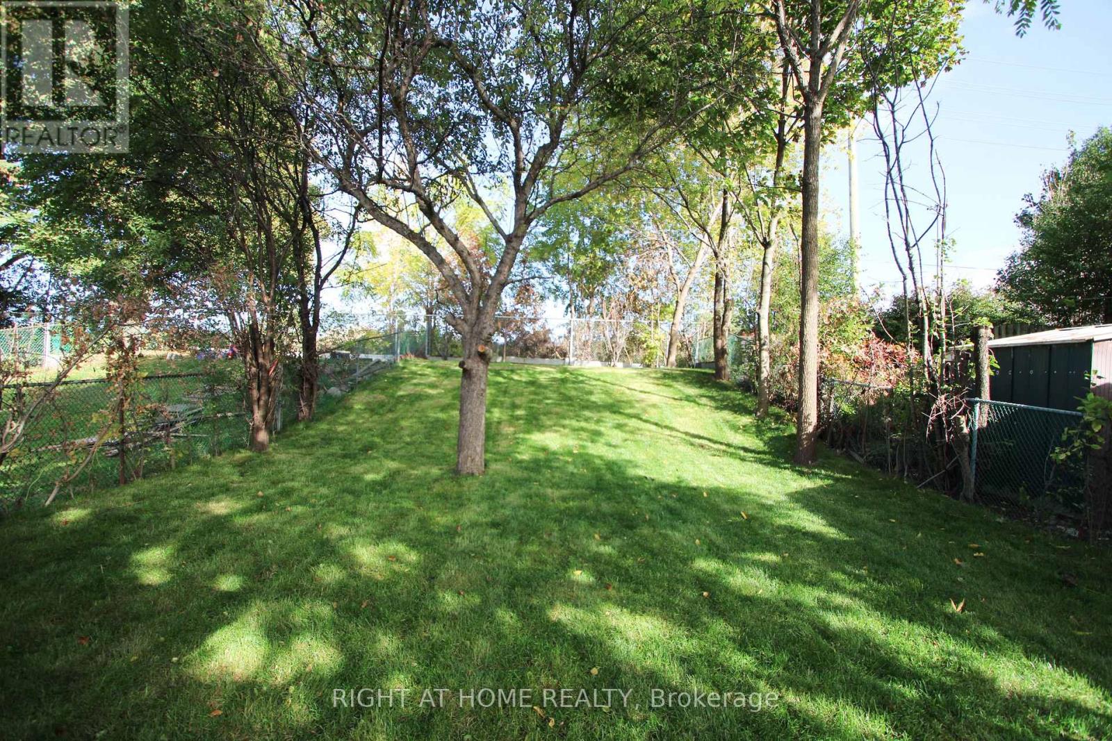 179 Archdekin Drive, Brampton, Ontario  L6V 1Y8 - Photo 33 - W12465631