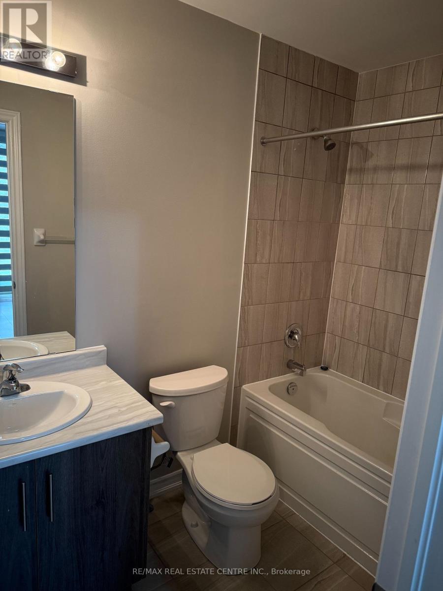 27 - 40 Knotsberry Circle, Brampton, Ontario  L6Y 0C3 - Photo 6 - W12465643