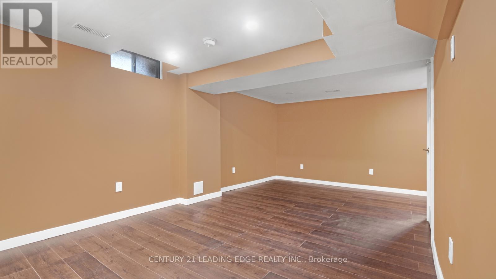 4064 Teakwood Drive, Mississauga (Creditview), Ontario  L5C 3L5 - Photo 33 - W12465649