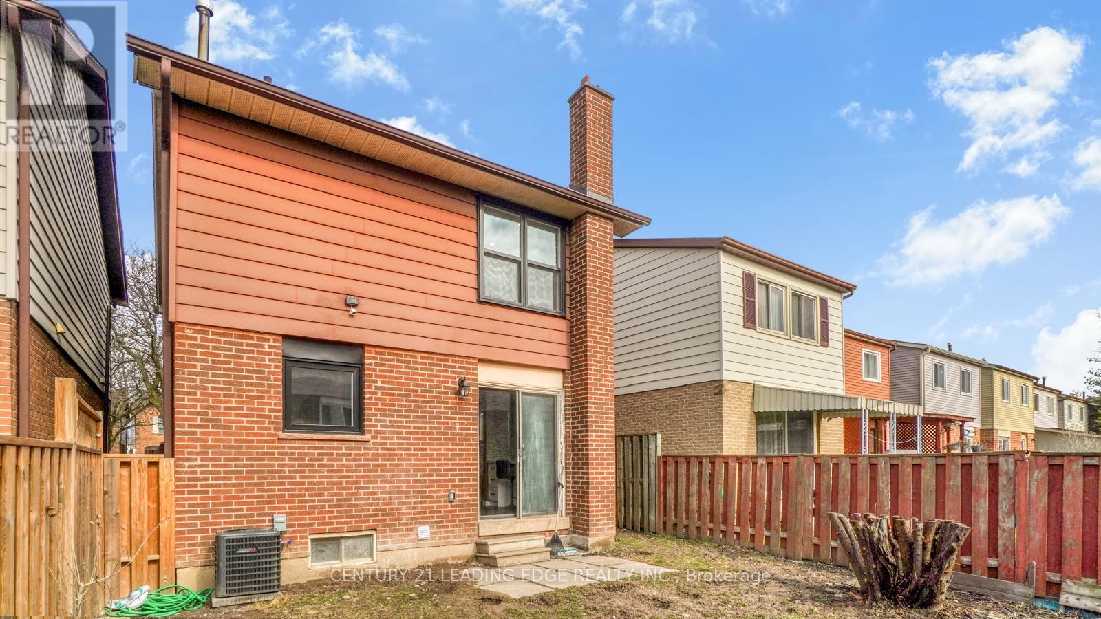4064 Teakwood Drive, Mississauga (Creditview), Ontario  L5C 3L5 - Photo 42 - W12465649
