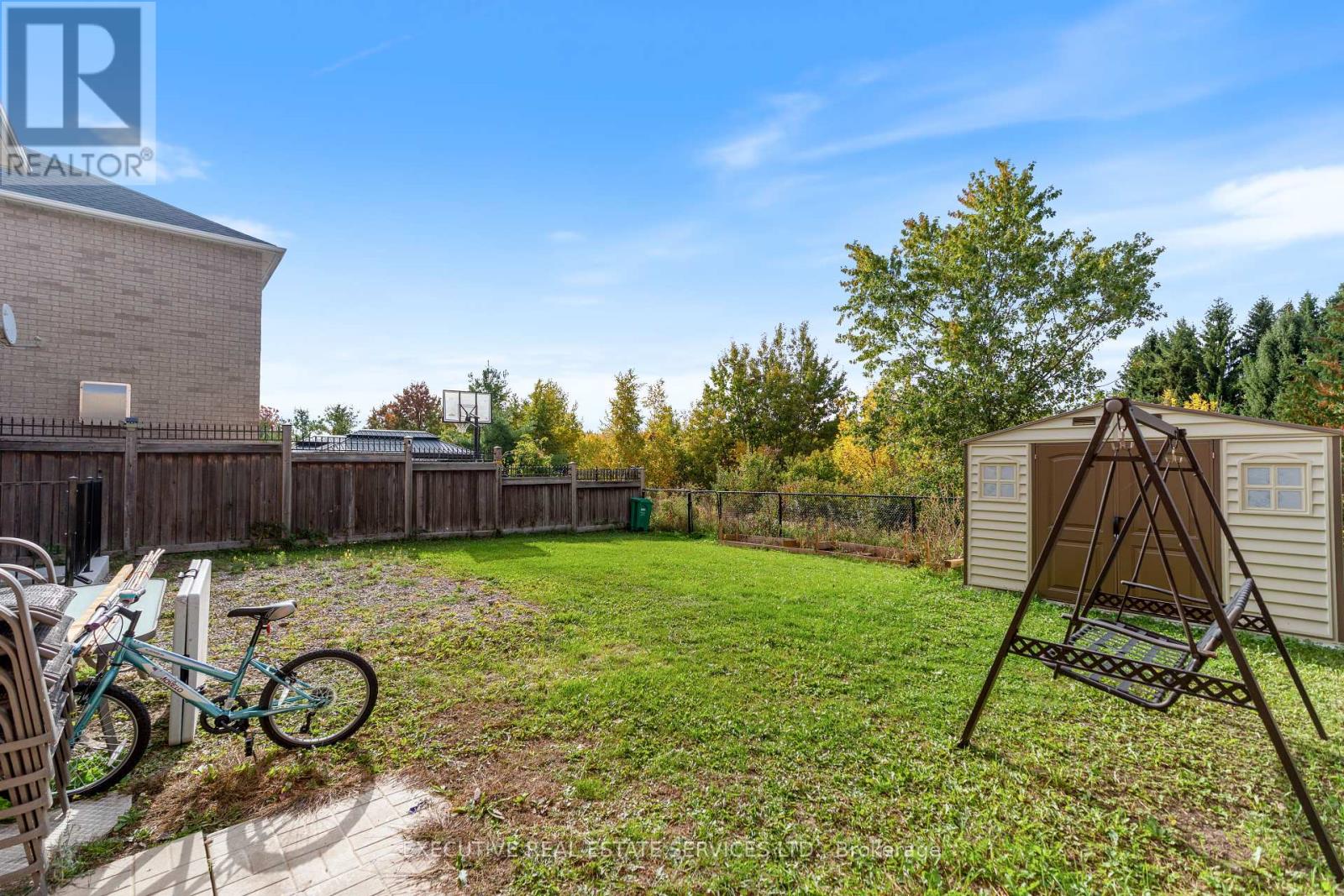 73 Woodvalley Drive, Brampton, Ontario  L7A 1Z3 - Photo 40 - W12465650