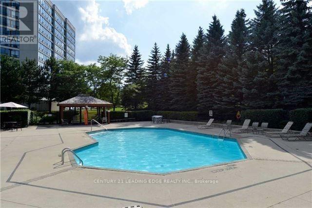 305 - 12 Laurelcrest Street, Brampton, Ontario  L6S 5Y4 - Photo 11 - W12465655