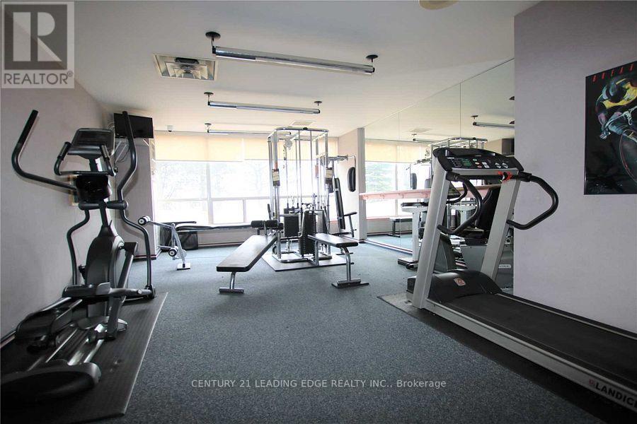 305 - 12 Laurelcrest Street, Brampton, Ontario  L6S 5Y4 - Photo 14 - W12465655