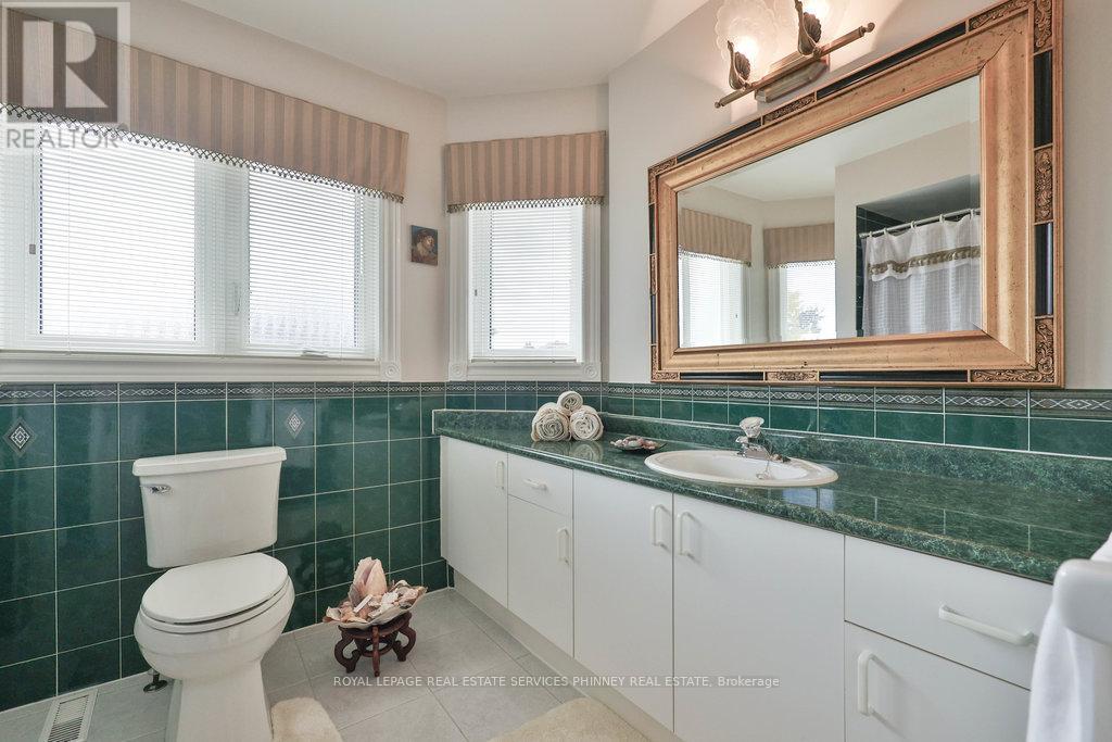 5310 Shackleton Way, Mississauga, Ontario  L5R 3J6 - Photo 24 - W12465667