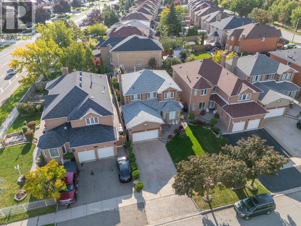 5310 Shackleton Way, Mississauga, Ontario  L5R 3J6 - Photo 31 - W12465667