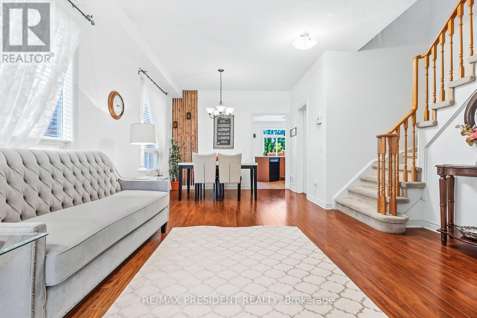 932 Ledbury Crescent, Mississauga (East Credit), Ontario  L5V 2R3 - Photo 10 - W12465669