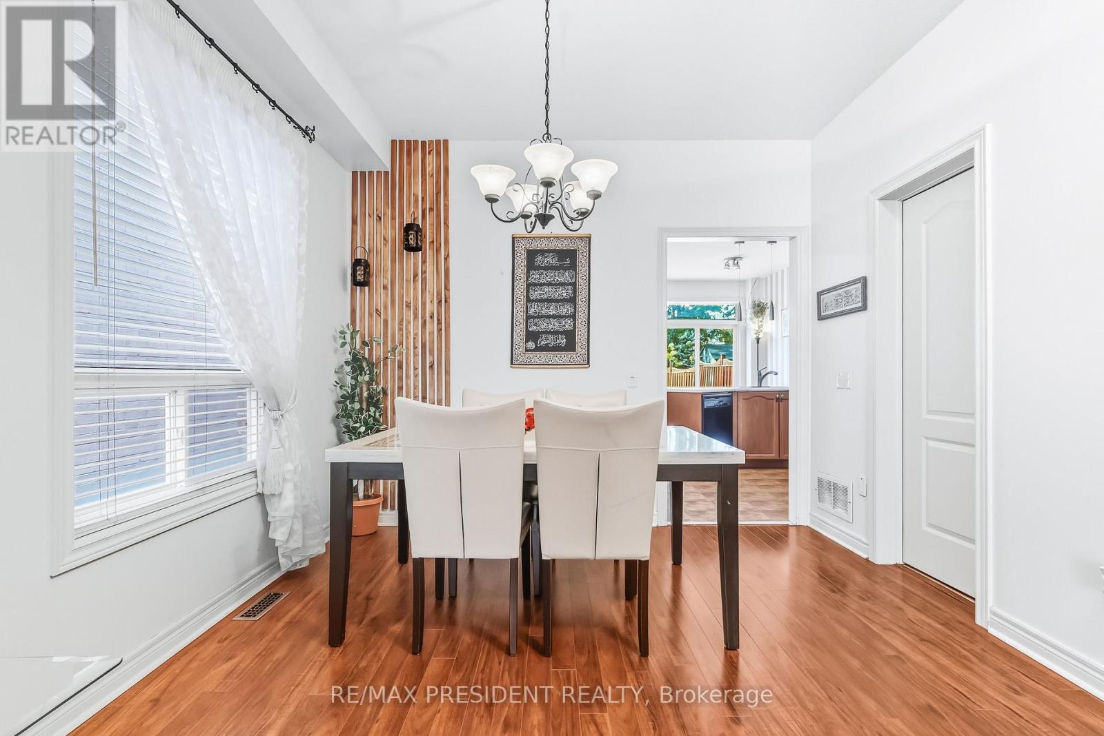 932 Ledbury Crescent, Mississauga (East Credit), Ontario  L5V 2R3 - Photo 13 - W12465669