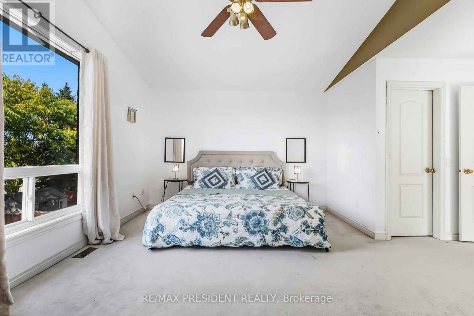 932 Ledbury Crescent, Mississauga (East Credit), Ontario  L5V 2R3 - Photo 32 - W12465669