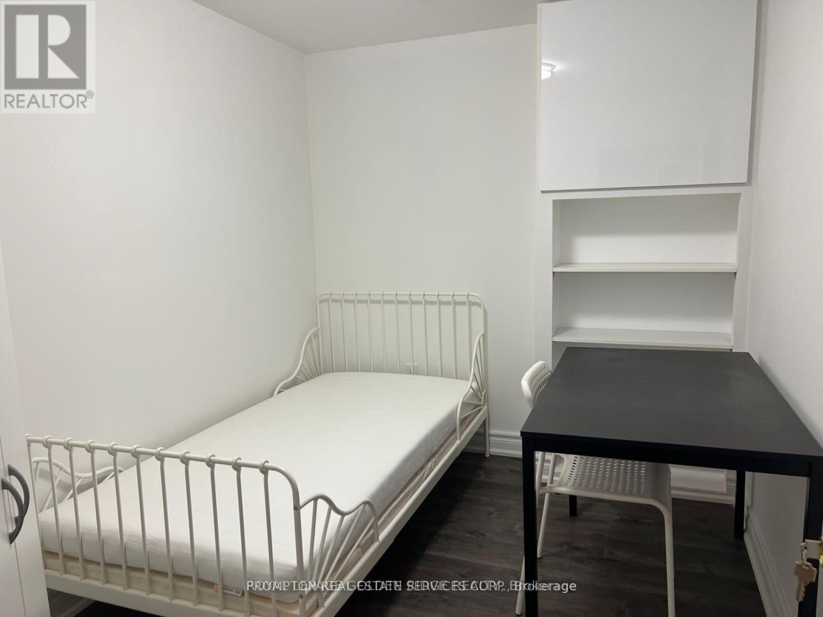Basement - 472 Parkview Boulevard, Mississauga, Ontario  L5B 3M6 - Photo 10 - W12465686