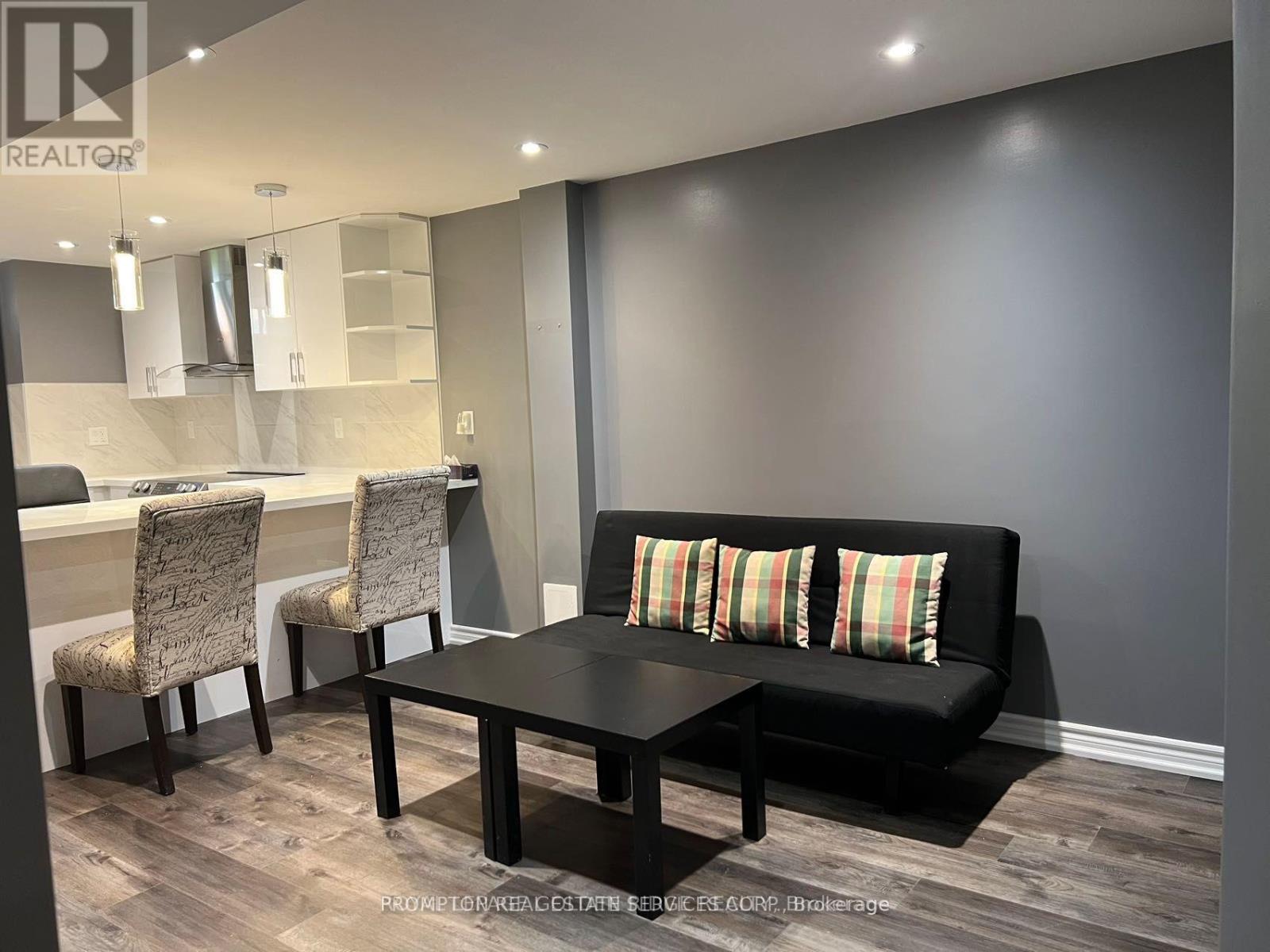 Basement - 472 Parkview Boulevard, Mississauga, Ontario  L5B 3M6 - Photo 7 - W12465686