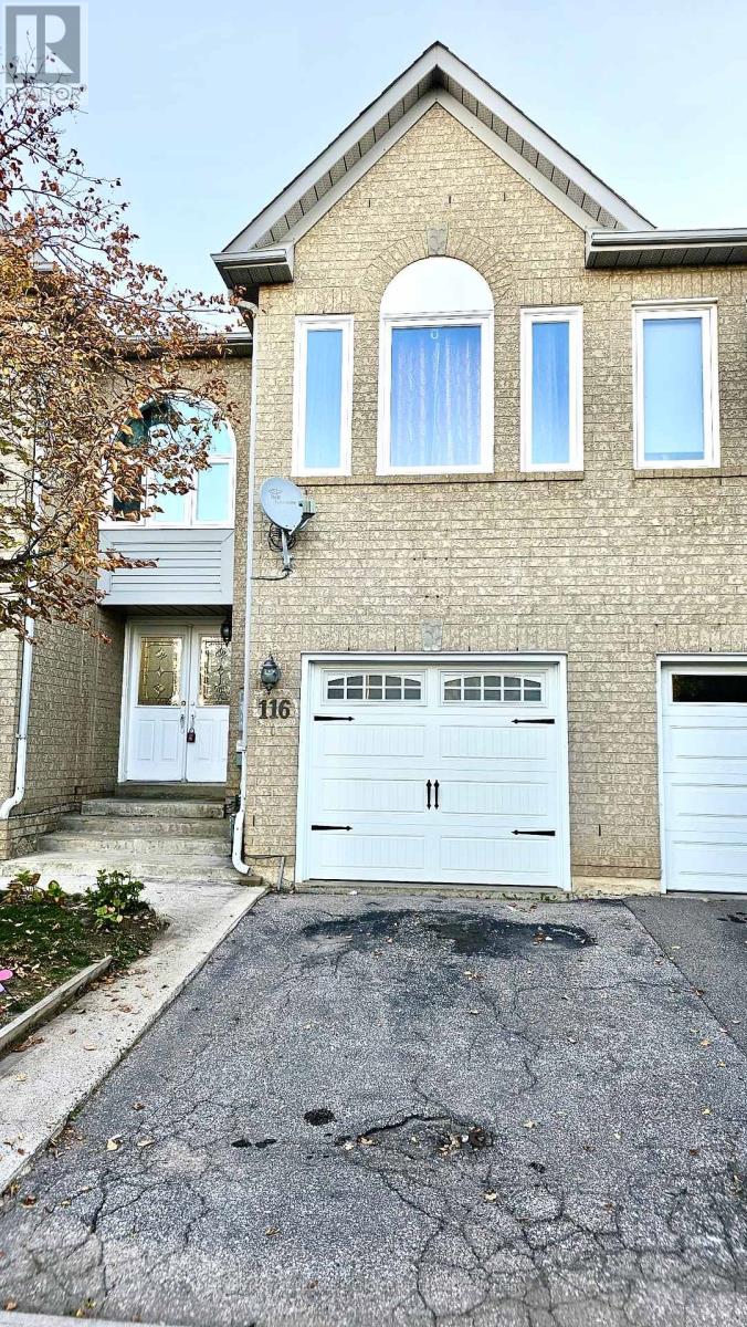 116 Goldenlight Circle, Brampton (Brampton West), Ontario  L6X 4N6 - Photo 2 - W12465695