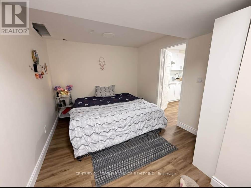 116 Goldenlight Circle, Brampton (Brampton West), Ontario  L6X 4N6 - Photo 25 - W12465695