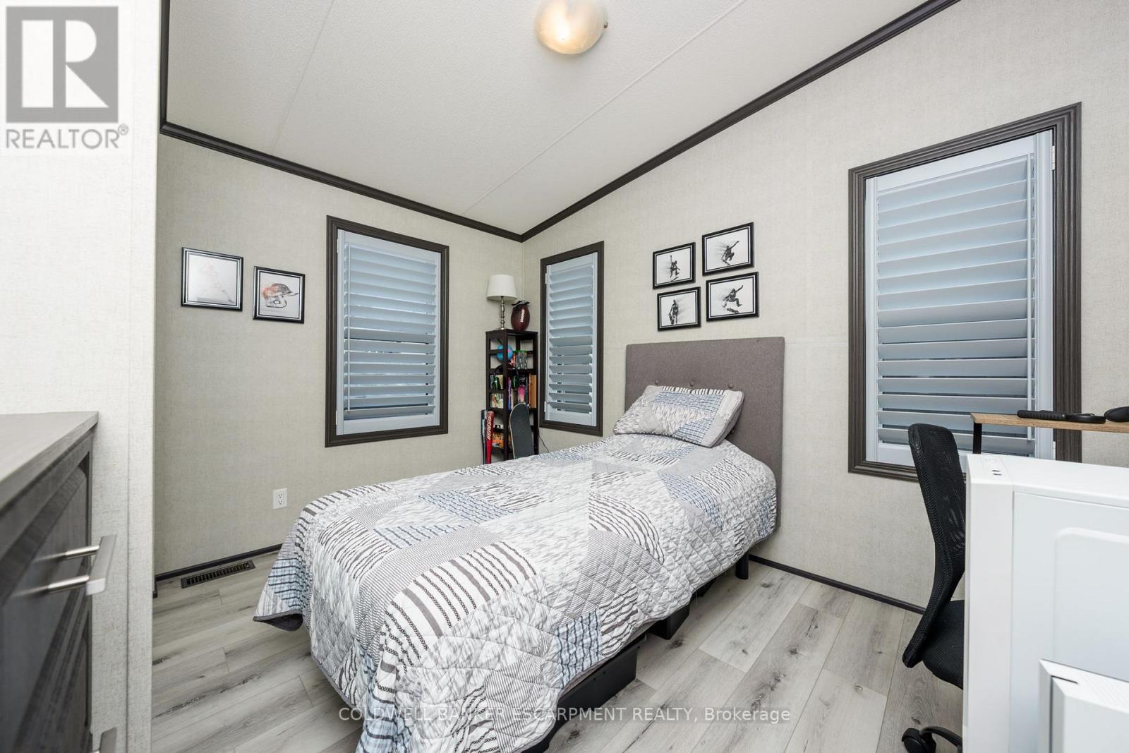 8 Hill - 4449 Milburough Line, Burlington, Ontario  L7P 0C5 - Photo 10 - W12465733