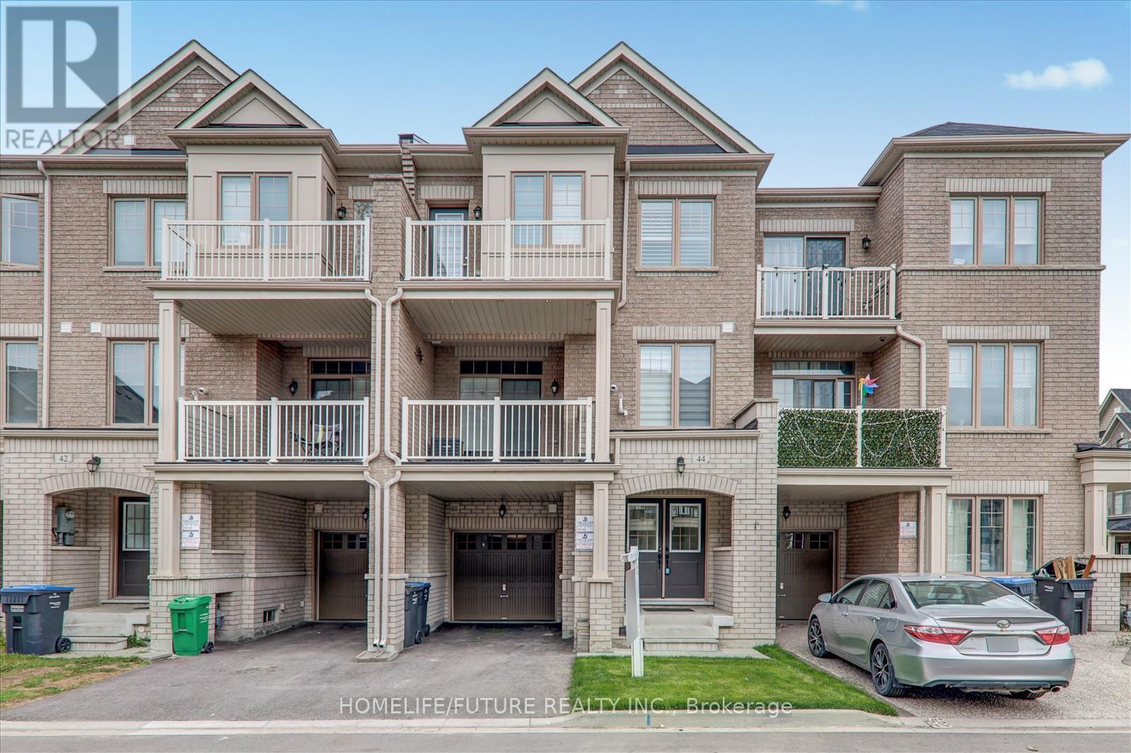 44 HAYMARKET DRIVE, Brampton, Ontario
