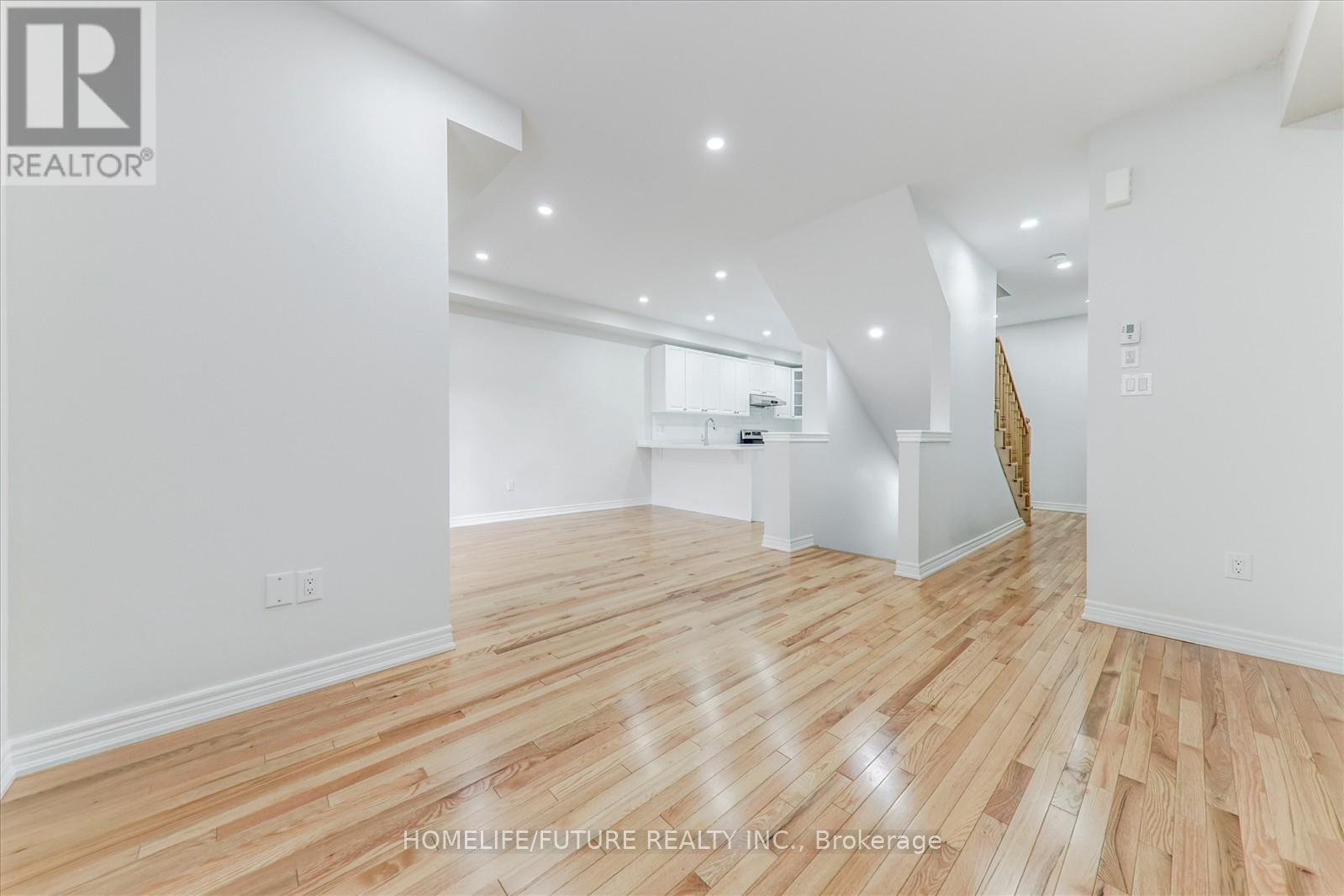 44 Haymarket Drive, Brampton, Ontario  L7A 5C1 - Photo 9 - W12465739