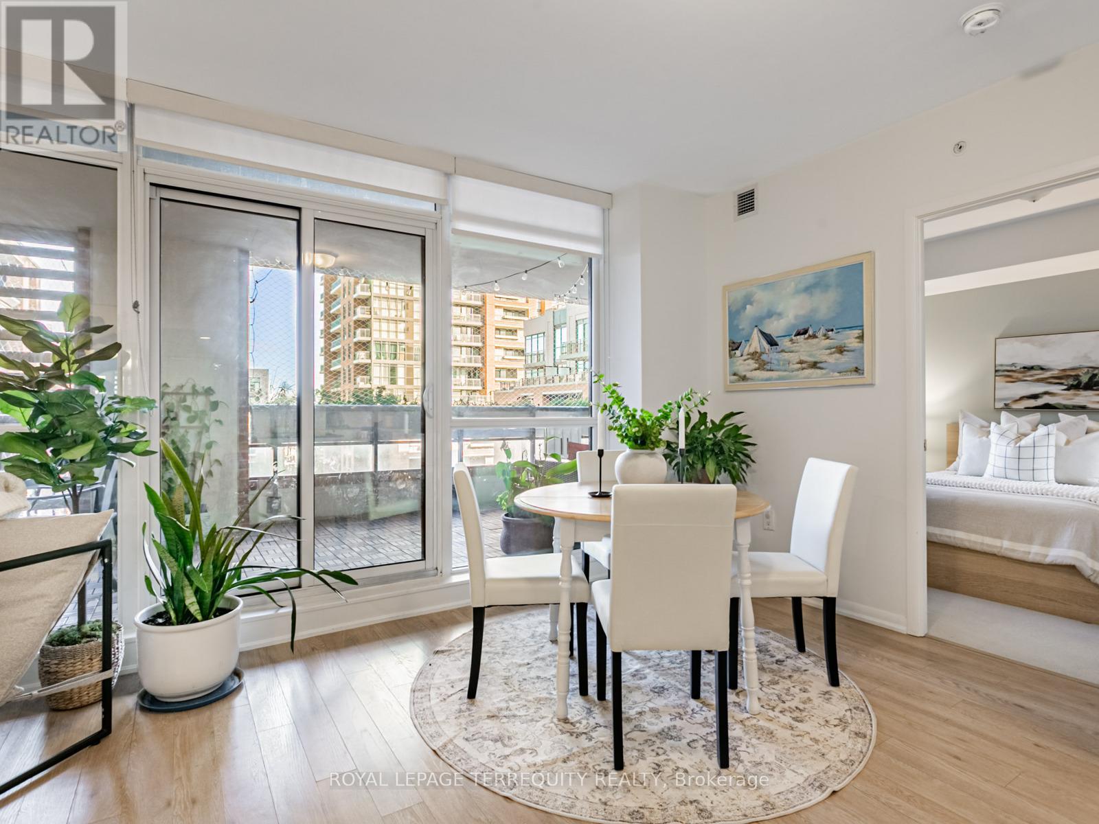 626 - 830 Lawrence Avenue W, Toronto, Ontario  M6A 0B6 - Photo 5 - W12465754