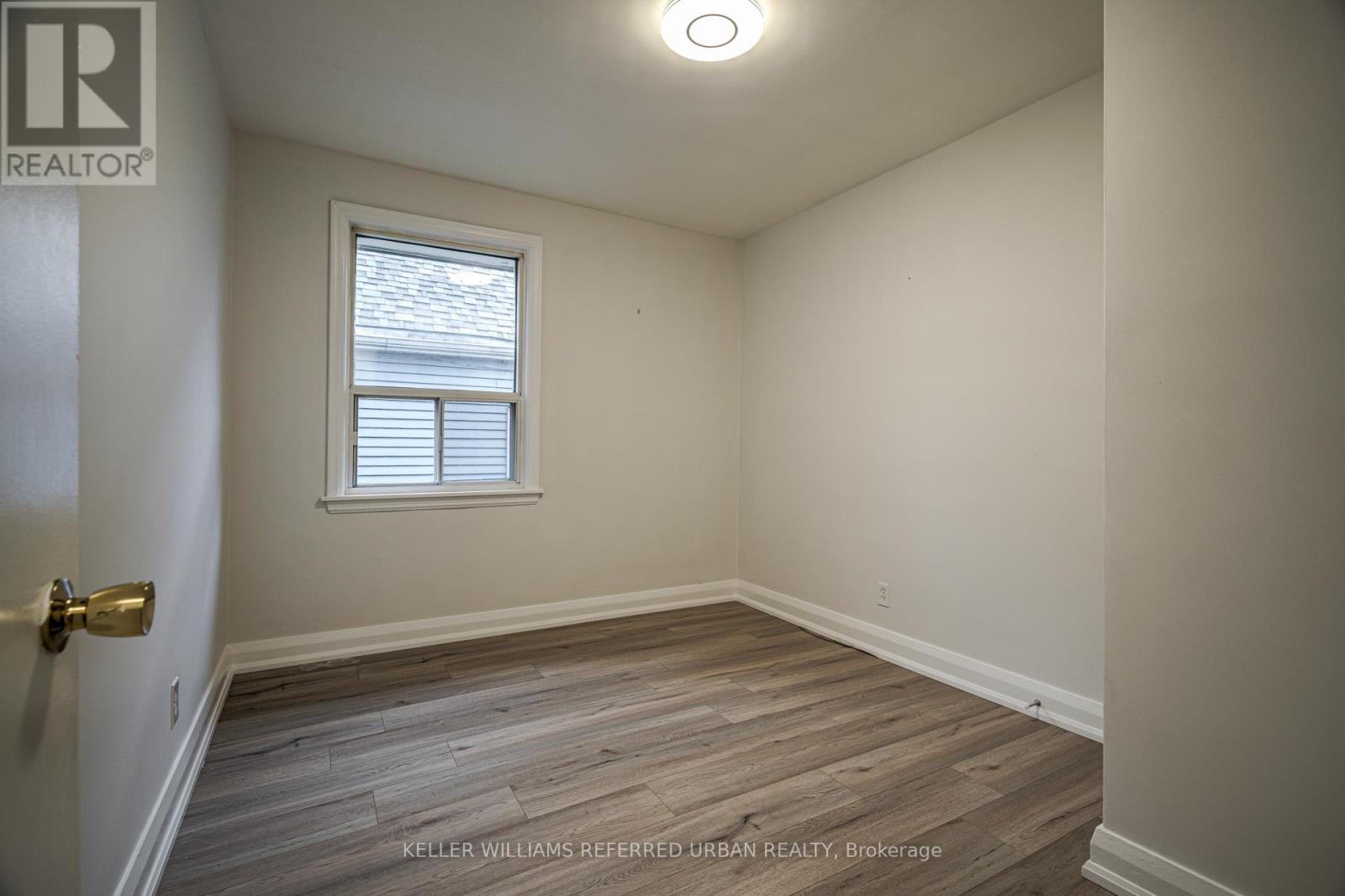 Main - 99 Hay Avenue, Toronto, Ontario  M8Z 1G3 - Photo 17 - W12465757