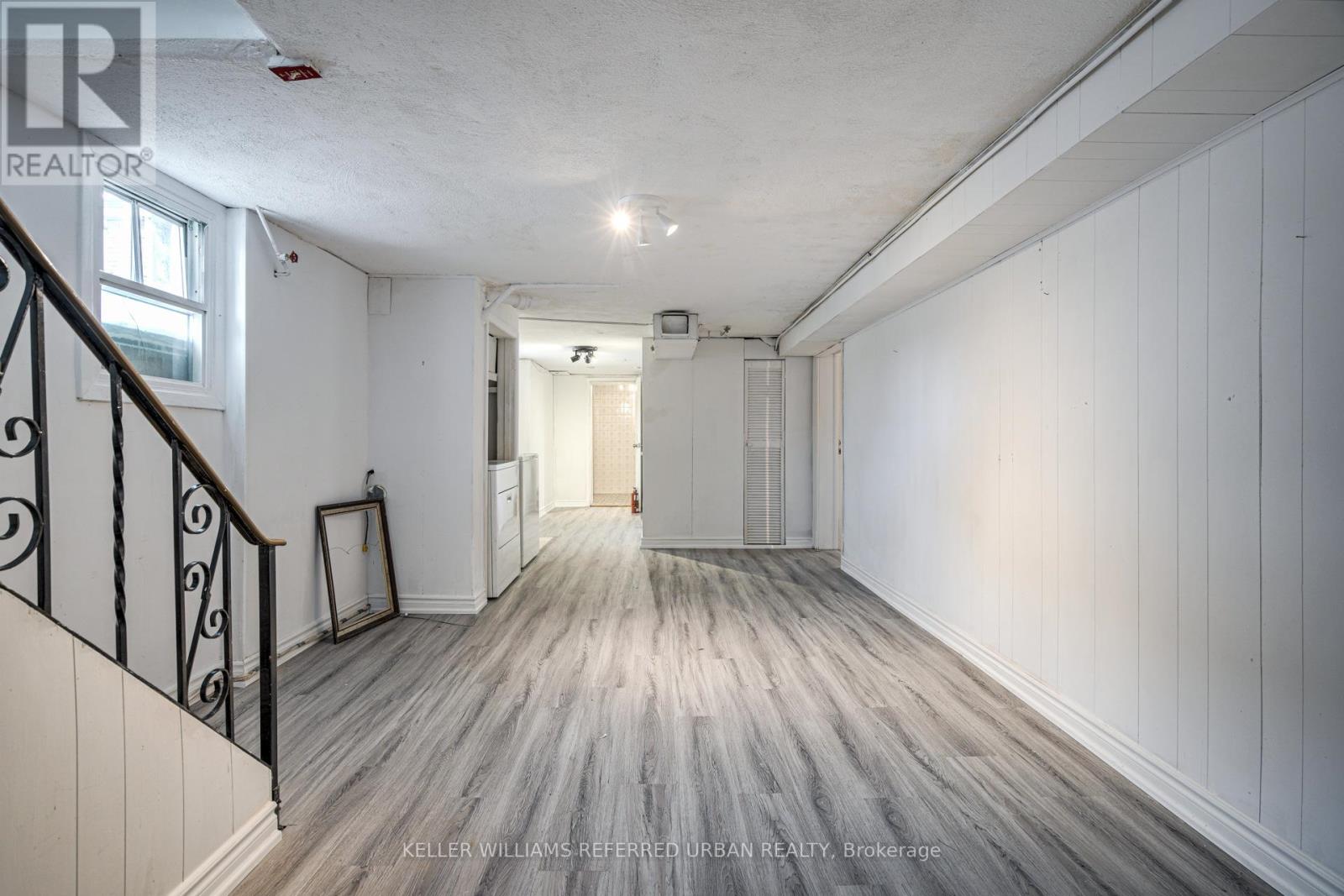 Main - 99 Hay Avenue, Toronto, Ontario  M8Z 1G3 - Photo 22 - W12465757