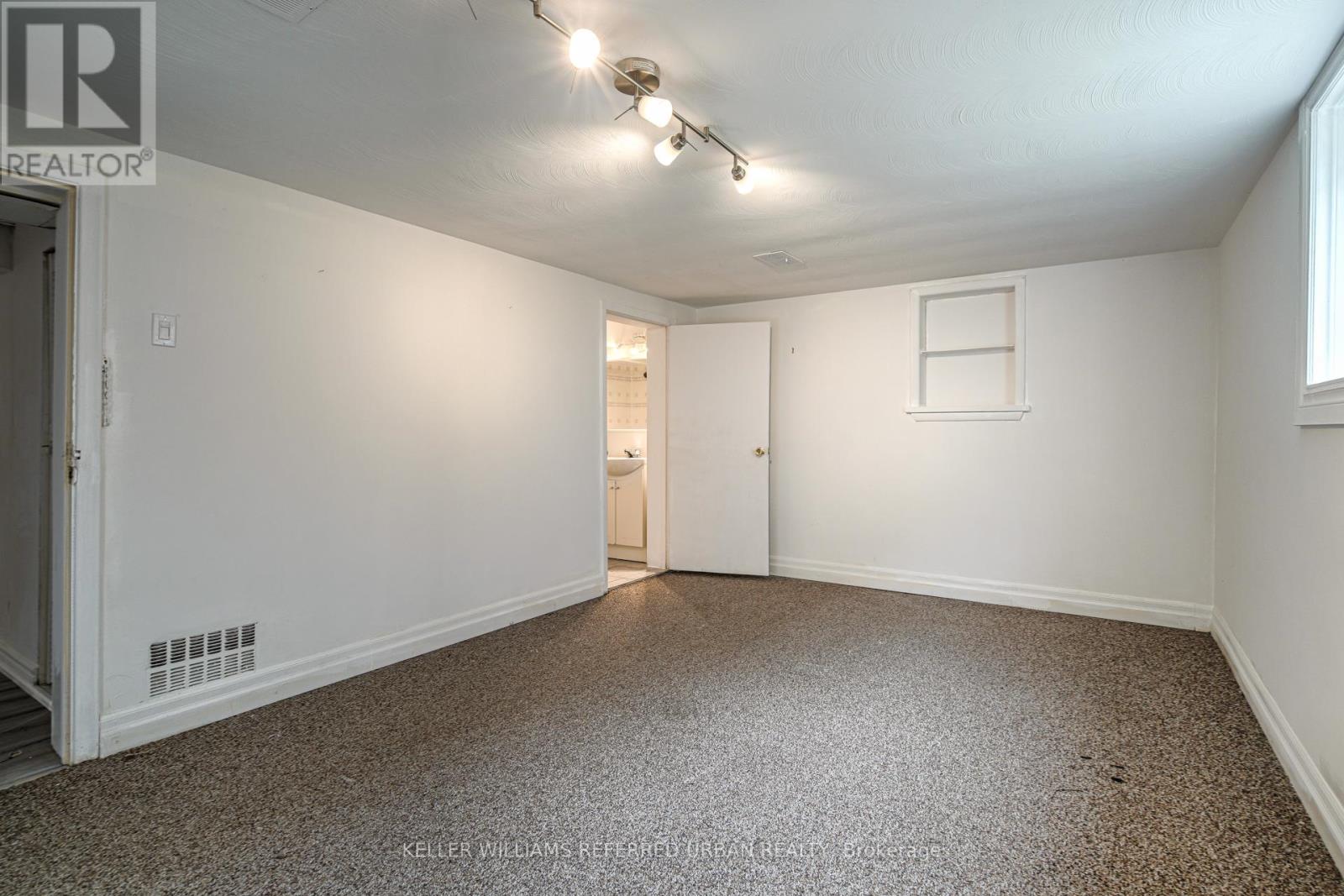 Main - 99 Hay Avenue, Toronto, Ontario  M8Z 1G3 - Photo 29 - W12465757
