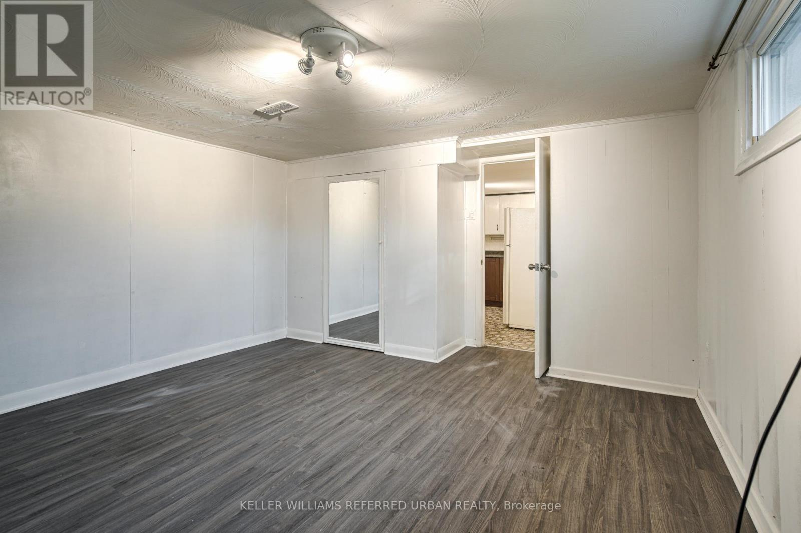 Main - 99 Hay Avenue, Toronto, Ontario  M8Z 1G3 - Photo 39 - W12465757