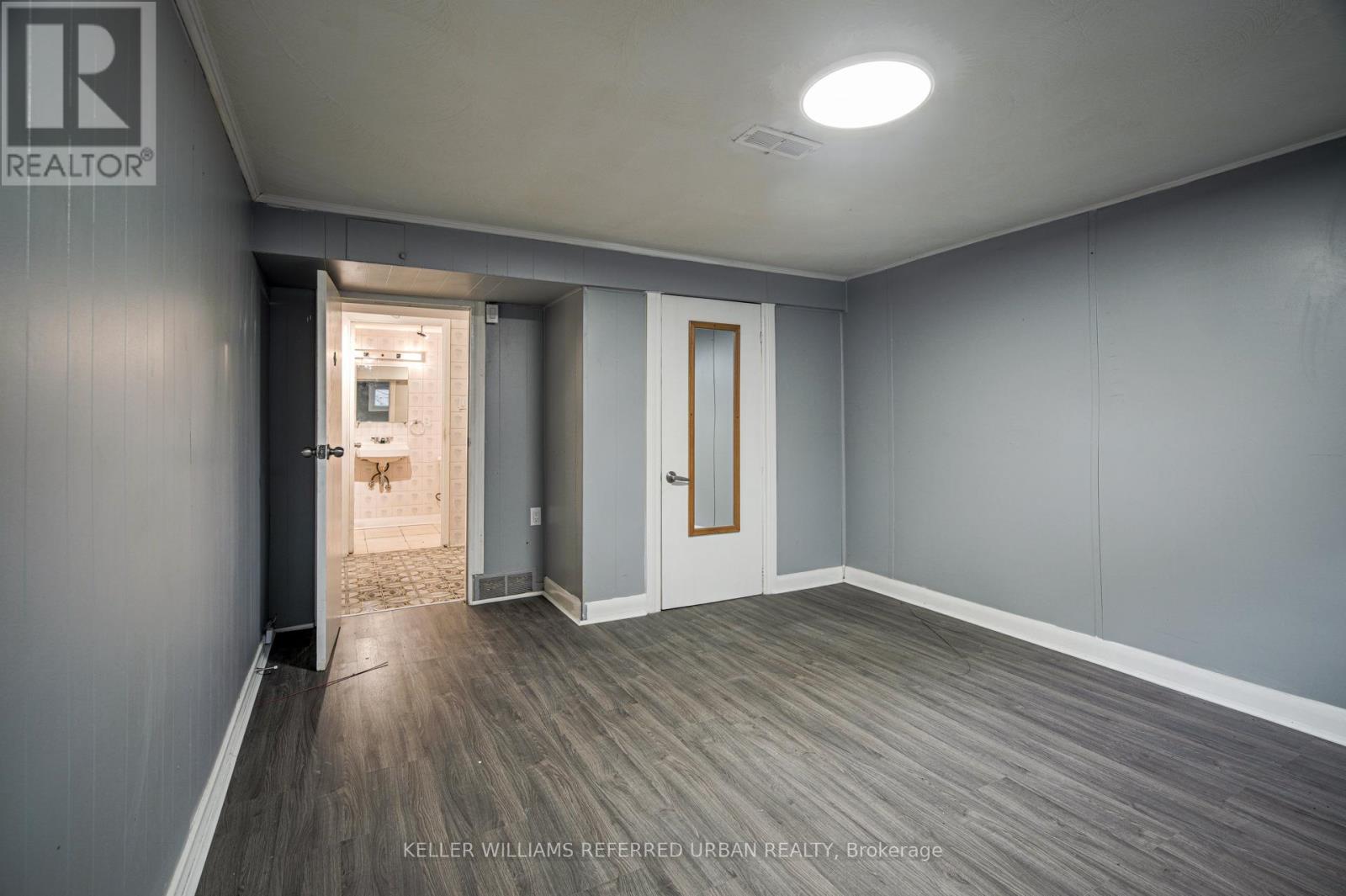 Main - 99 Hay Avenue, Toronto, Ontario  M8Z 1G3 - Photo 41 - W12465757