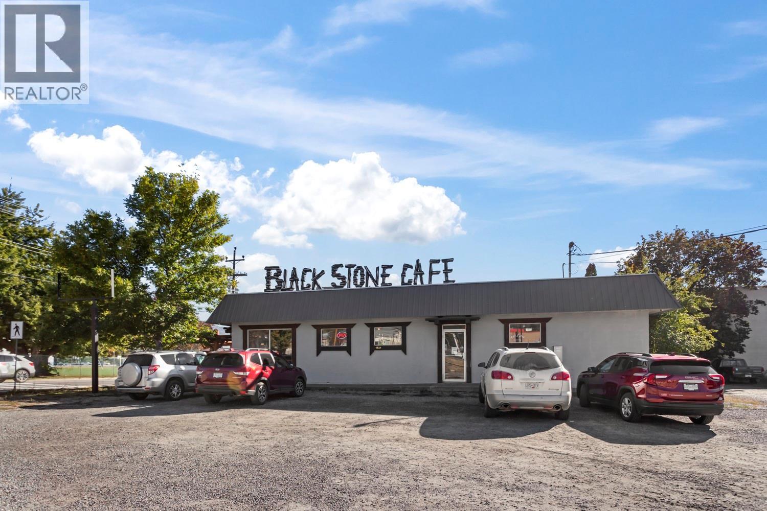 1521 Cook Street, Creston, British Columbia V0B 1G2 - Photo 3 - 10364936