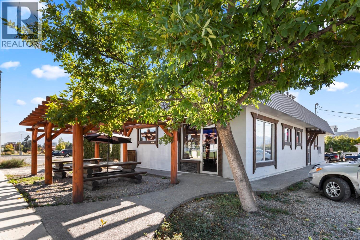 1521 Cook Street, Creston, British Columbia V0B 1G2 - Photo 8 - 10364936