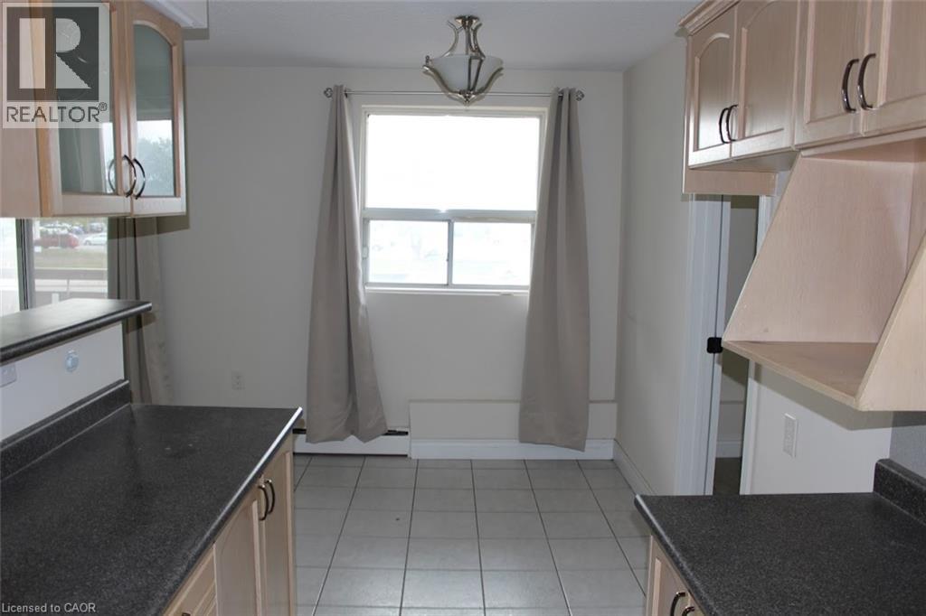 851 Queenston Road Unit# 204, Hamilton, Ontario  L8G 1B4 - Photo 14 - 40772257