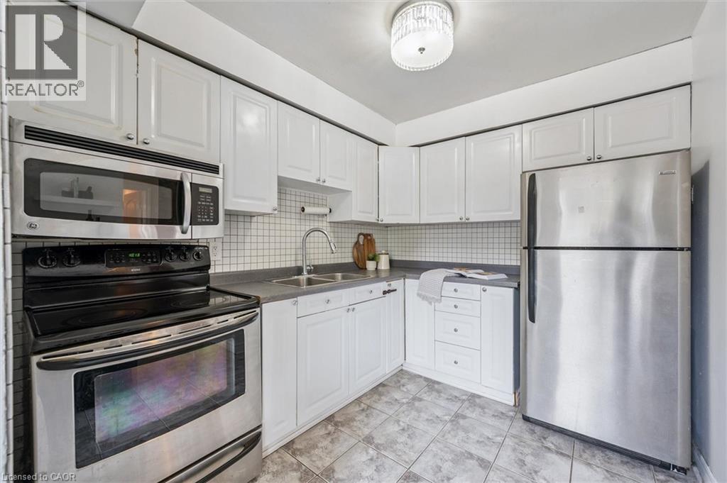 32 Mowat Boulevard Unit# 52, Kitchener, Ontario  N2E 1X4 - Photo 8 - 40774221