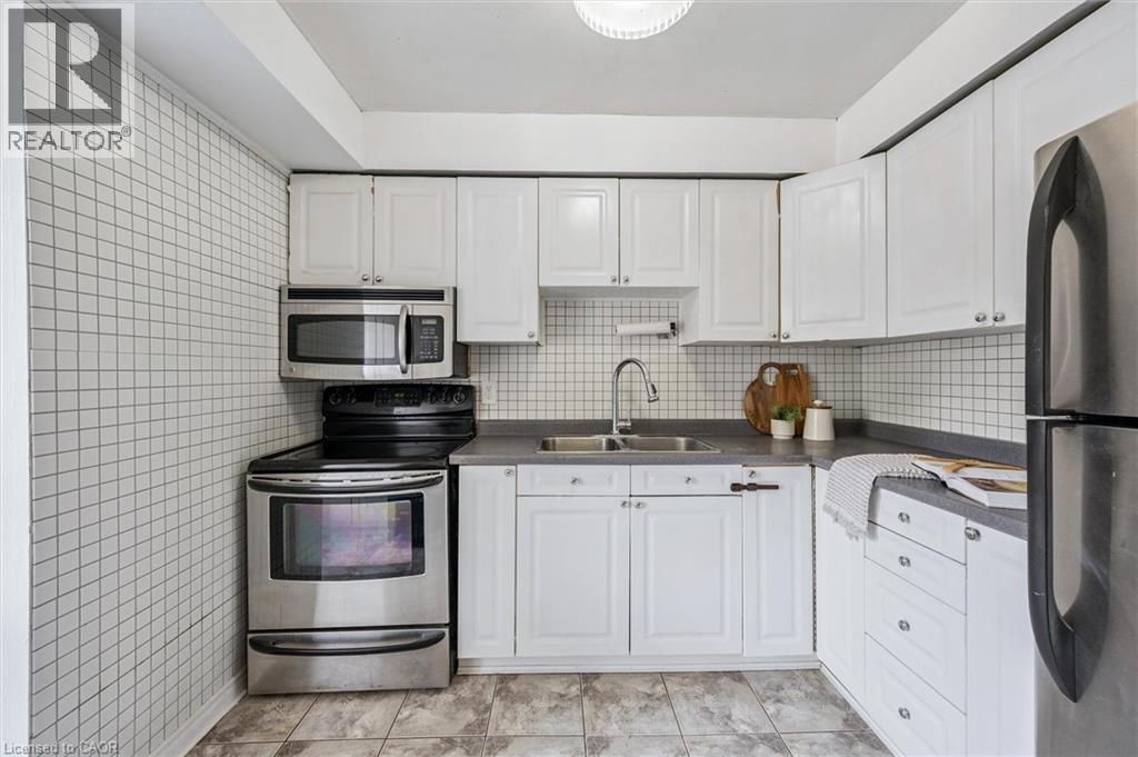 32 Mowat Boulevard Unit# 52, Kitchener, Ontario  N2E 1X4 - Photo 7 - 40774221