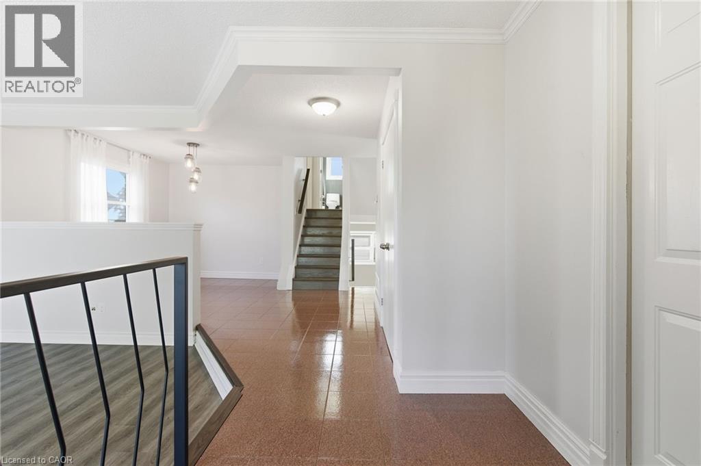 1297 Upper Sherman Avenue, Hamilton, Ontario  L8W 3E7 - Photo 6 - 40779505
