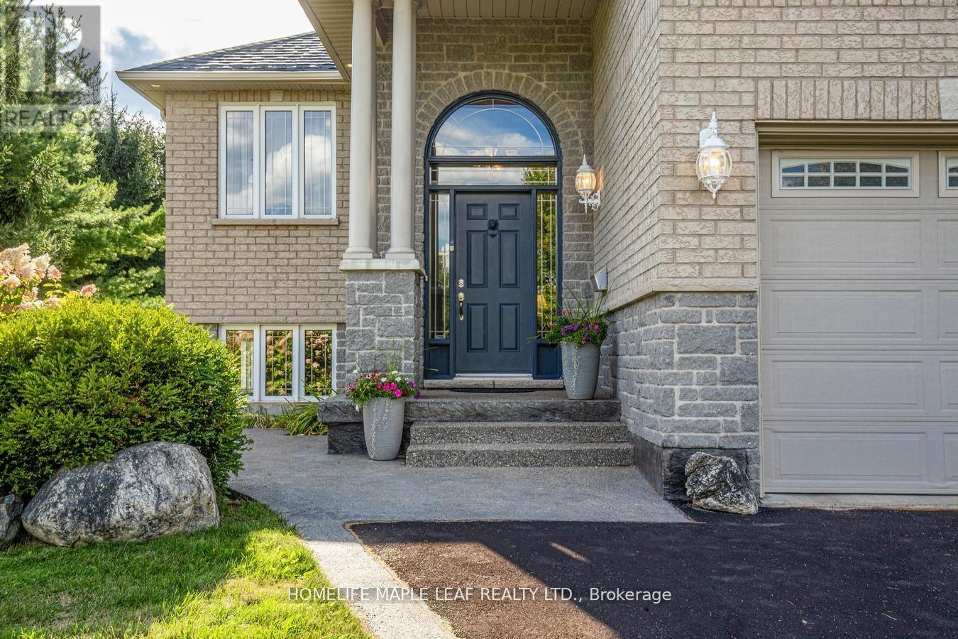 47 Brookhaven Crescent, East Garafraxa, Ontario  L9W 7M9 - Photo 4 - X12465622
