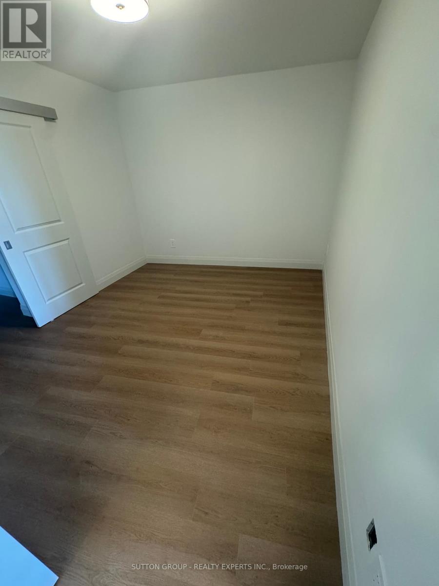 305 - 1333 Weber Street E, Kitchener, Ontario  N2A 1C2 - Photo 10 - X12465652