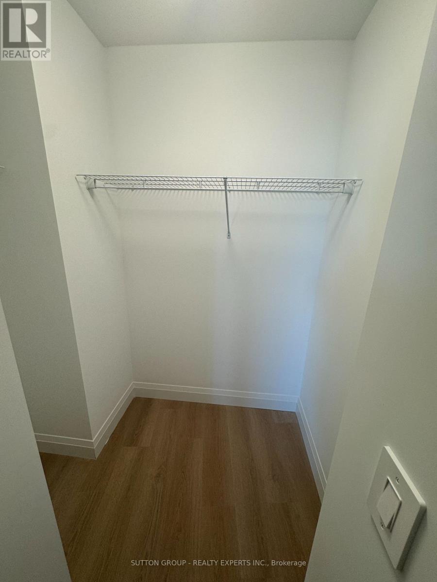 305 - 1333 Weber Street E, Kitchener, Ontario  N2A 1C2 - Photo 11 - X12465652