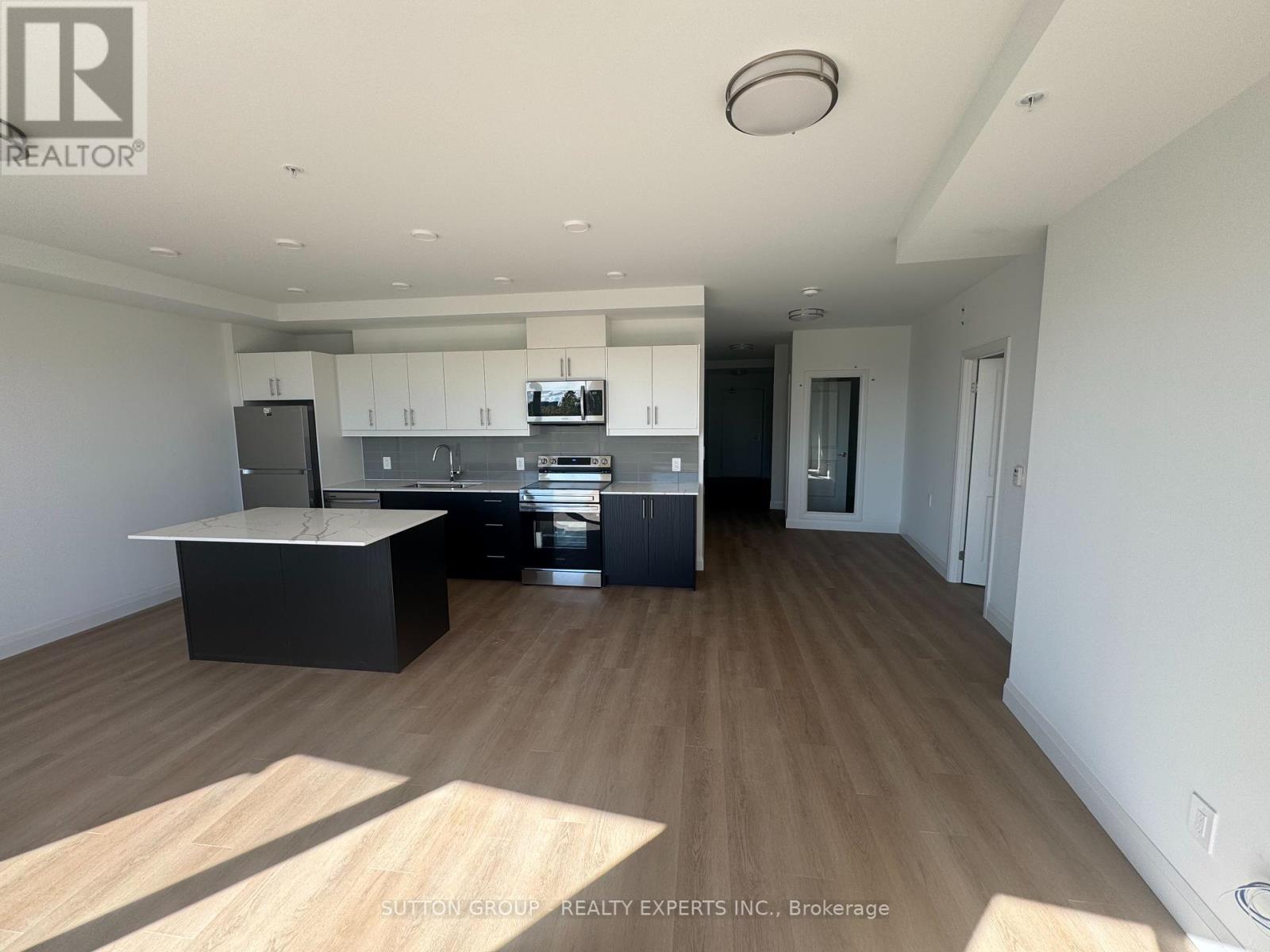 305 - 1333 Weber Street E, Kitchener, Ontario  N2A 1C2 - Photo 4 - X12465652