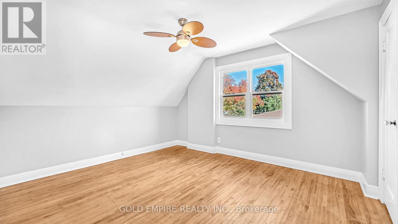 727 Whetter Avenue, London South (South H), Ontario  N6C 2H1 - Photo 15 - X12465893