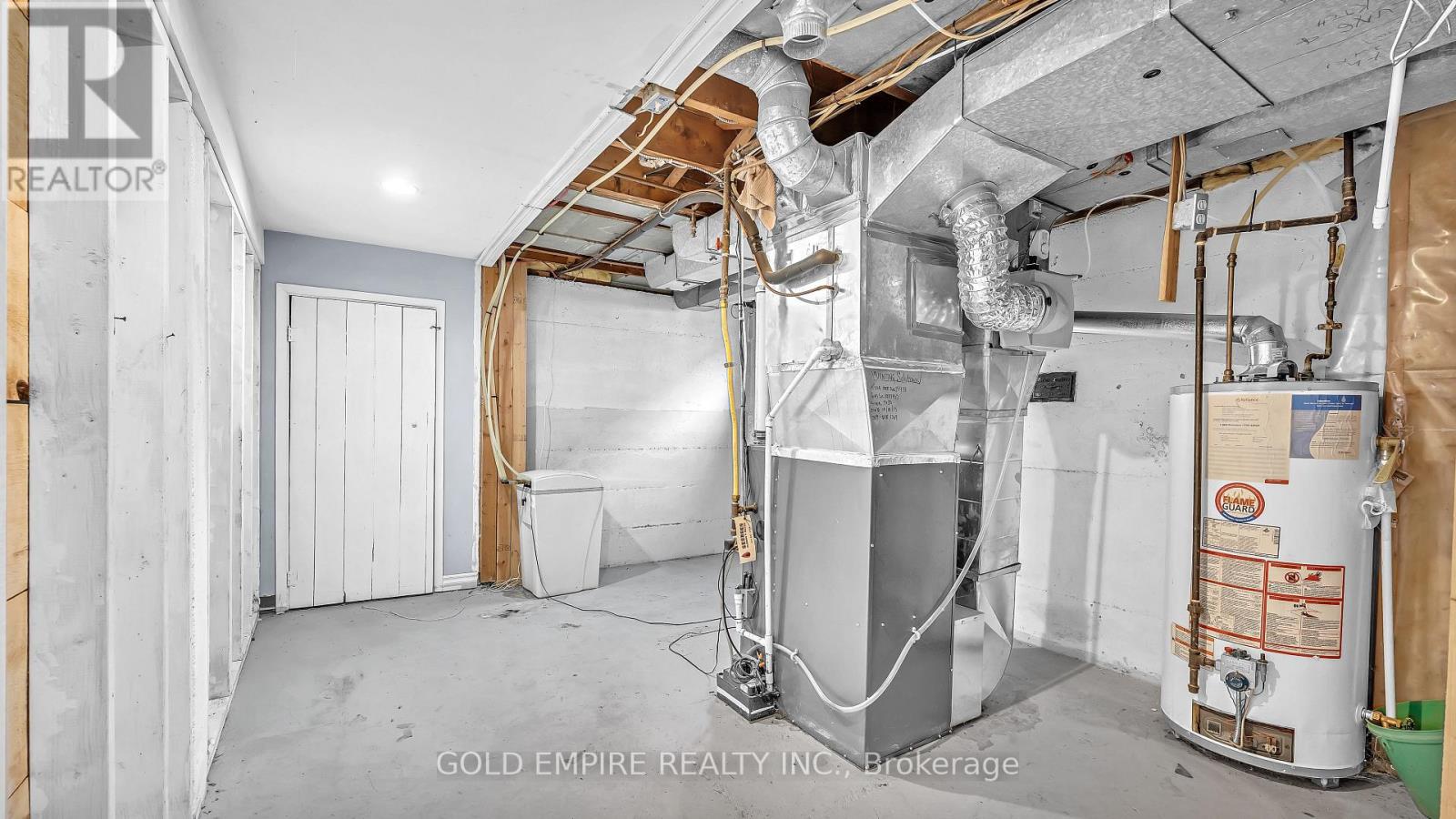 727 Whetter Avenue, London South (South H), Ontario  N6C 2H1 - Photo 20 - X12465893