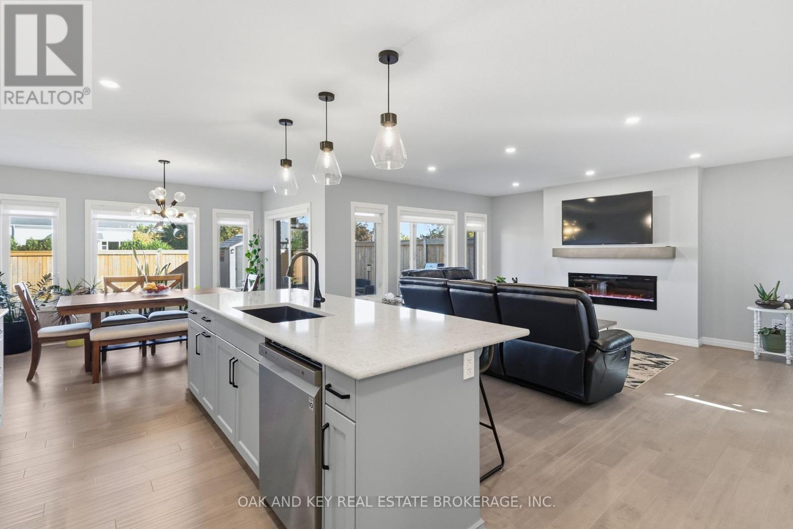 30 Harlequin Court, St. Thomas, Ontario  N5R 0L5 - Photo 21 - X12465896
