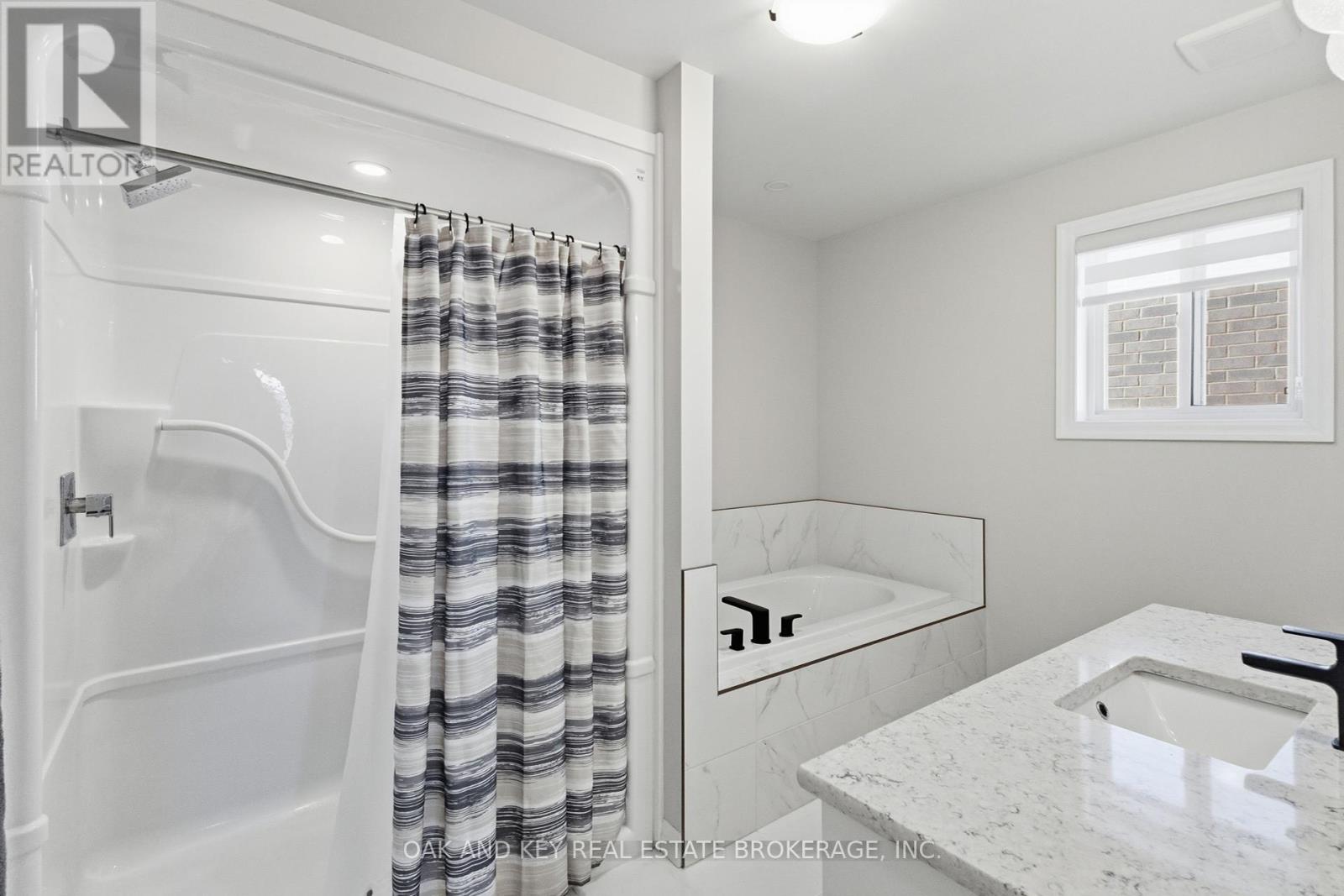 30 Harlequin Court, St. Thomas, Ontario  N5R 0L5 - Photo 31 - X12465896