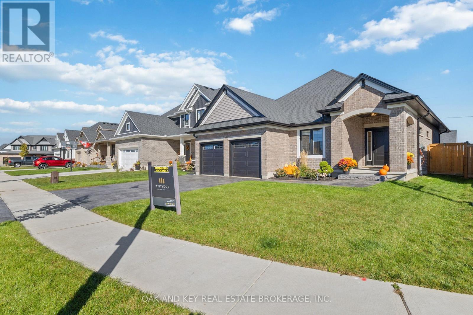 30 Harlequin Court, St. Thomas, Ontario  N5R 0L5 - Photo 6 - X12465896
