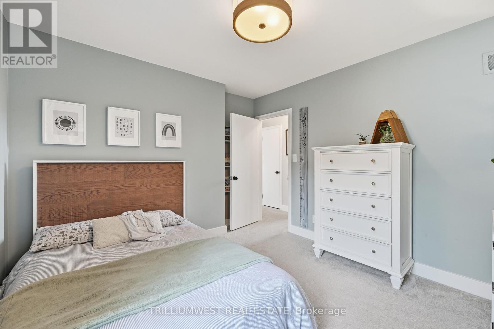 7 Avalon Avenue, Hamilton (Stoney Creek), Ontario  L8G 1X4 - Photo 20 - X12465671