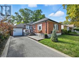 7 AVALON AVENUE, Hamilton, Ontario