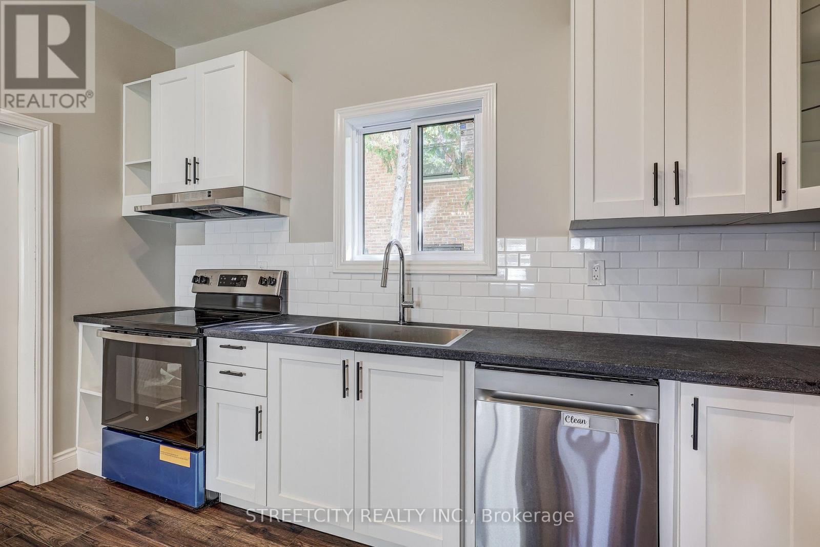 310 Egerton Street, London East, Ontario  N5Z 2G7 - Photo 14 - X12465939