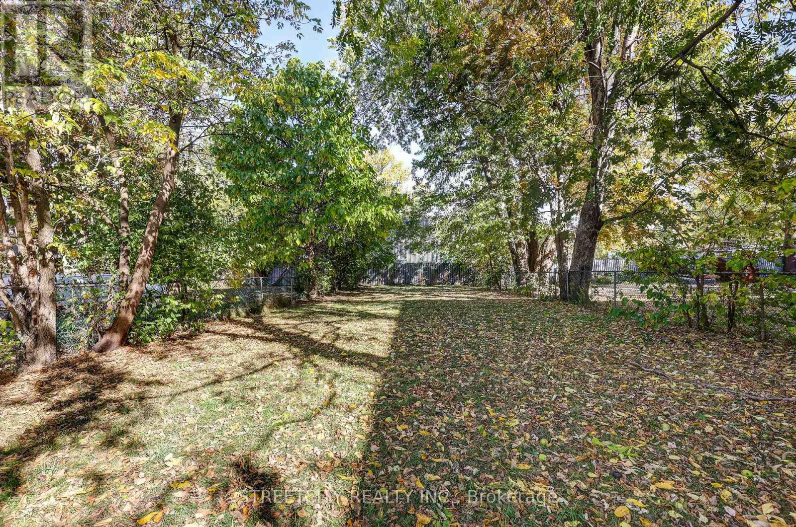 310 Egerton Street, London East, Ontario  N5Z 2G7 - Photo 8 - X12465939