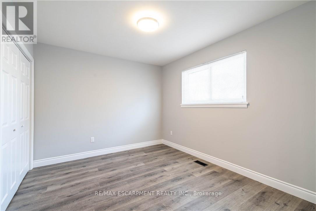 1 - 196 Upper Paradise Street, Hamilton, Ontario  L9C 5B9 - Photo 12 - X12465683